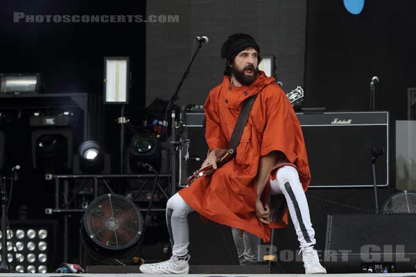 KASABIAN - 2018-07-21 - PARIS - Hippodrome de Longchamp - Main Stage 1 - 